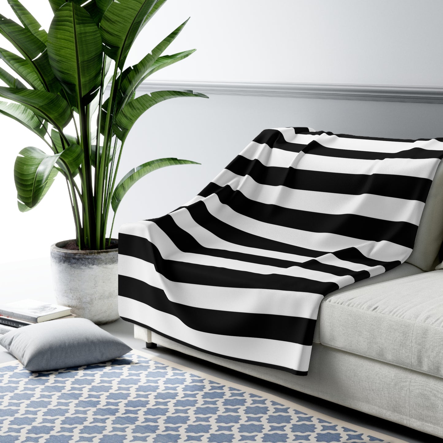 Black & White Striped Sherpa Blanket, Cozy Fleece Throw, Modern Gothic Home Decor, Minimalist Couch Blanket, Soft Bed Throw